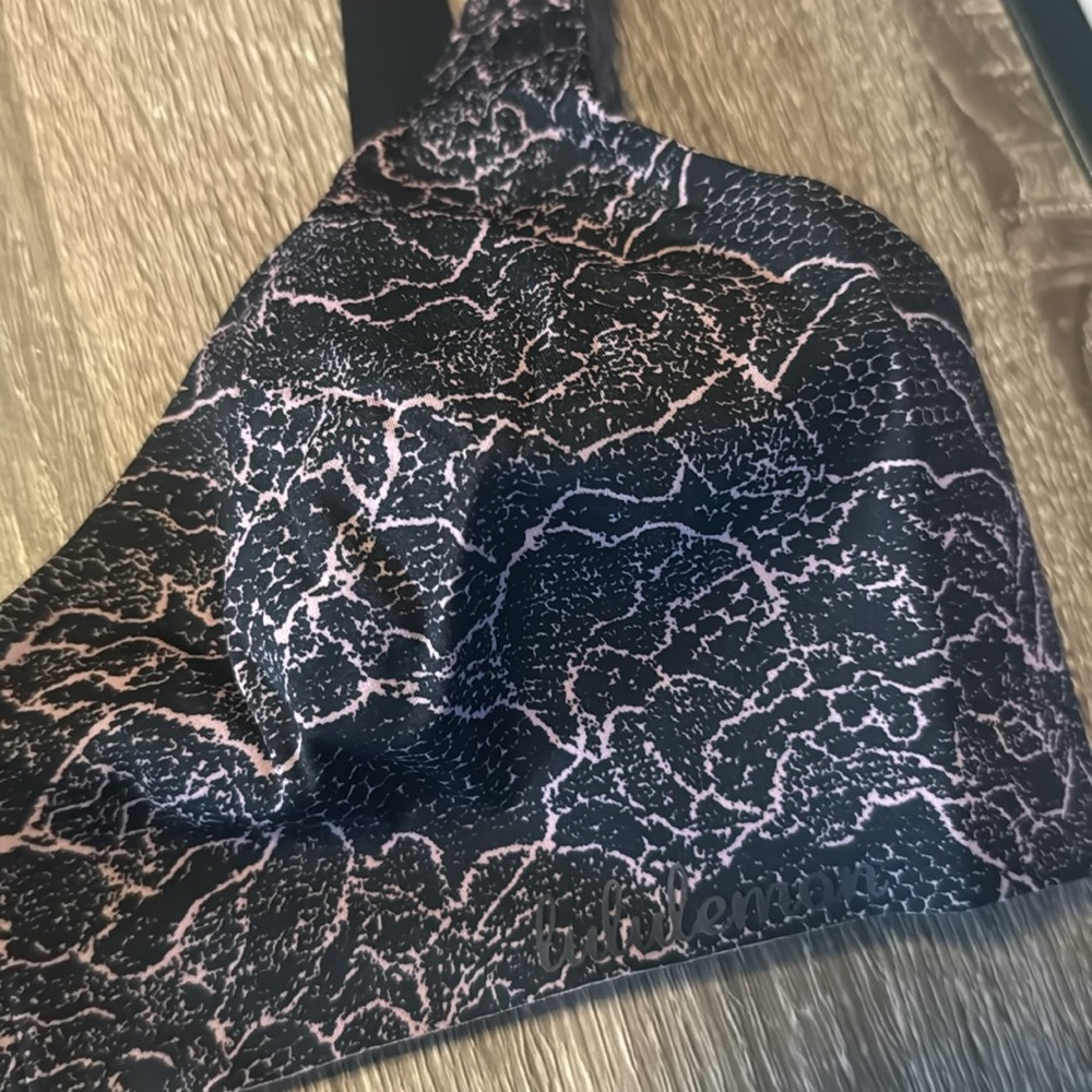 Lululemon Bra - Picture 2 of 6